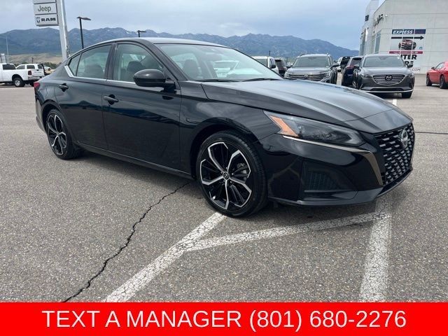 2024 Nissan Altima 2.5 SR