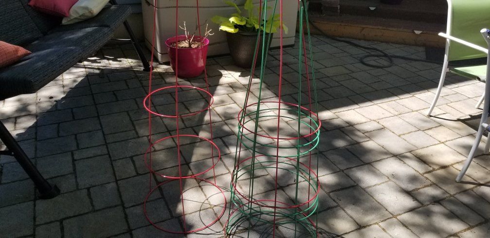 Tomato Cages, set of 4