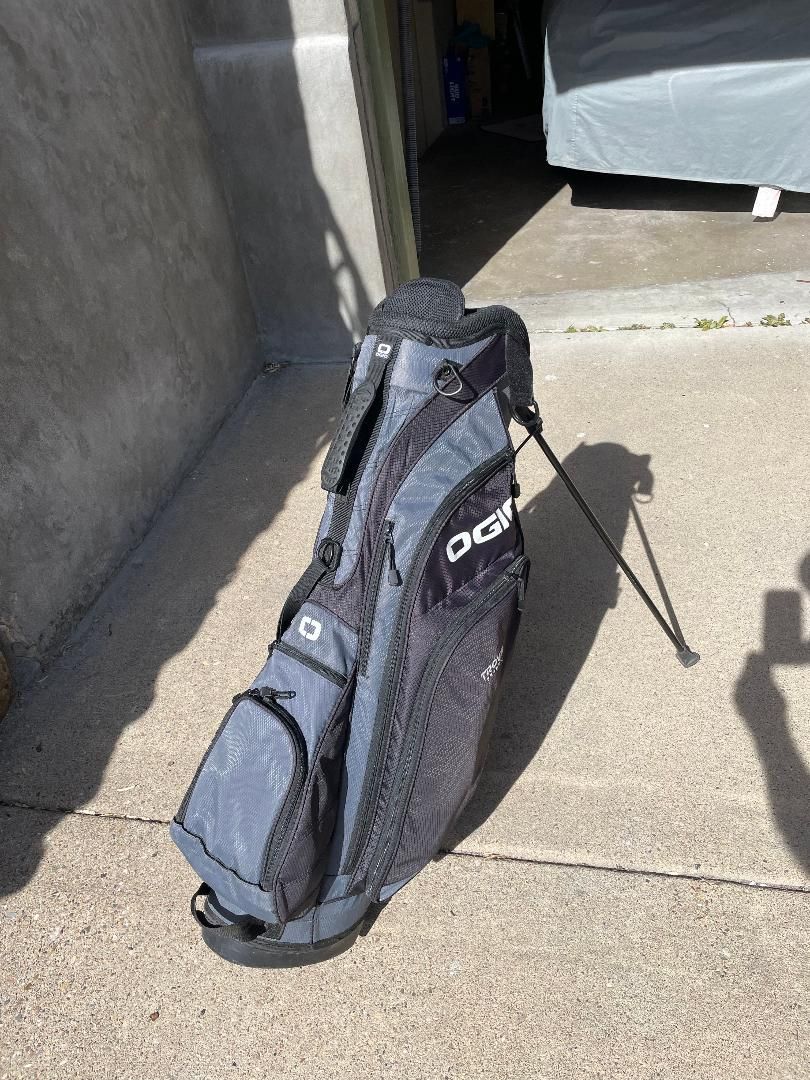 Ogio stand bag