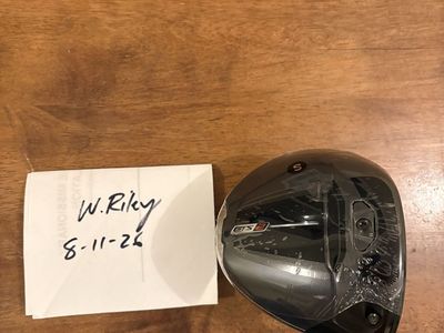 Titleist GTS2 Stiff New in plastic