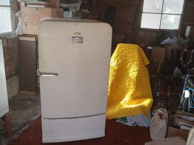 vintage 1950's Frigidaire refrigerator