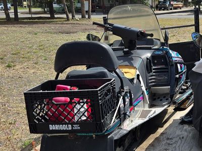 Artic Cat Trail Snowmobile