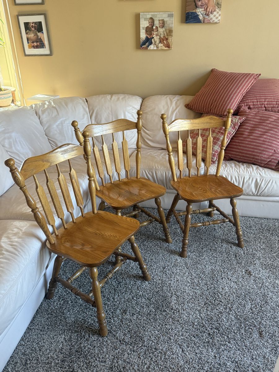 3 Cochrane Furniture Dining Chairs, Like New.