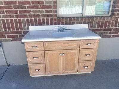 Bathroom Vanity Cabinet with engineered marble countertop