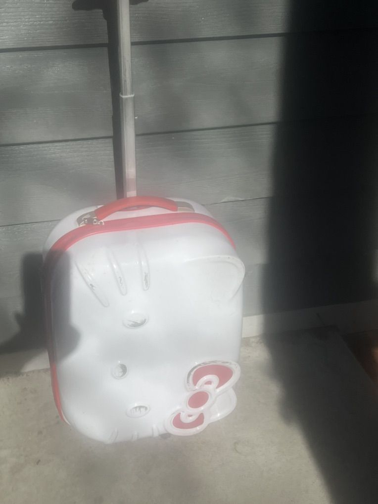 Hello Kitty Kids Suitcase Hard Case Rollerboard