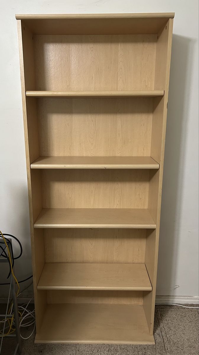 Light Wood Bookshelf – 5 Shelf