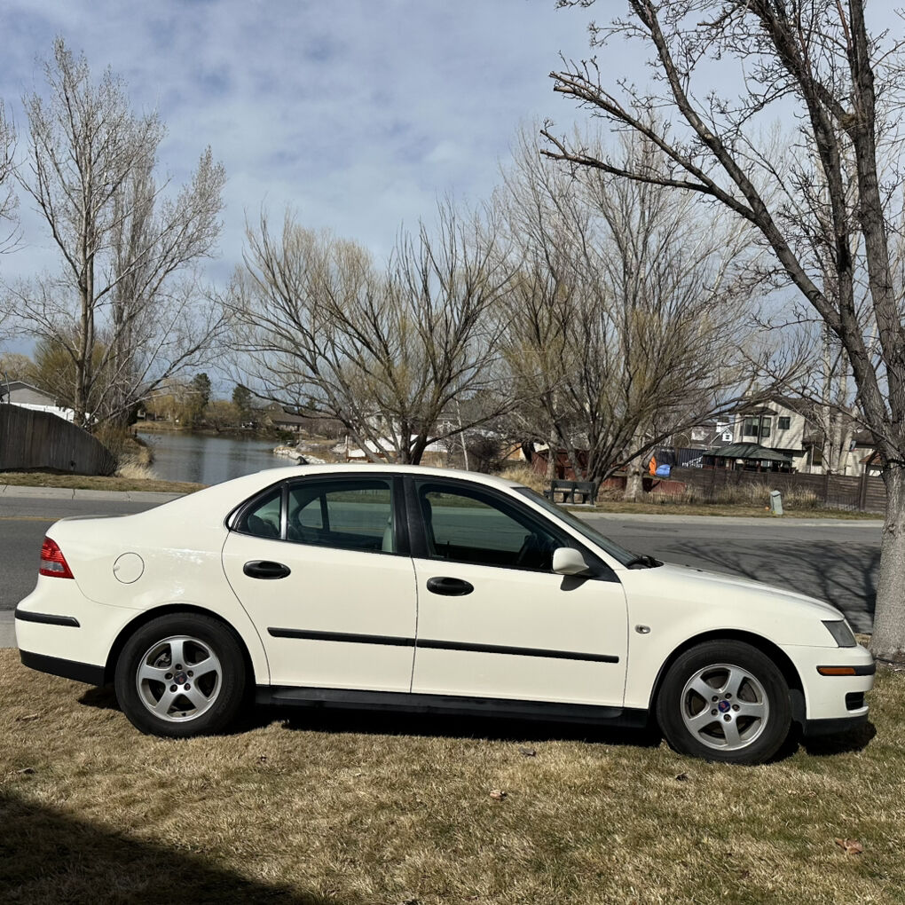 2004 SAAB 93 Linear
