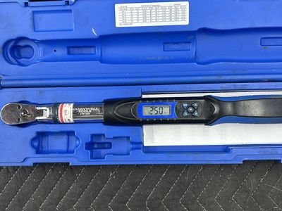Cornwell 3/8 digital torque wrench