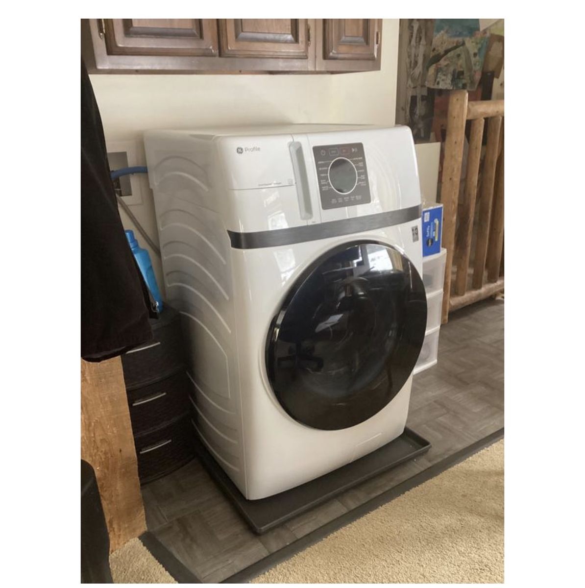 GE Profile All-in-One Washer Dryer Combo 4.6 Cu Ft White w/ 7" Pedestal - Needs Sensor Repair