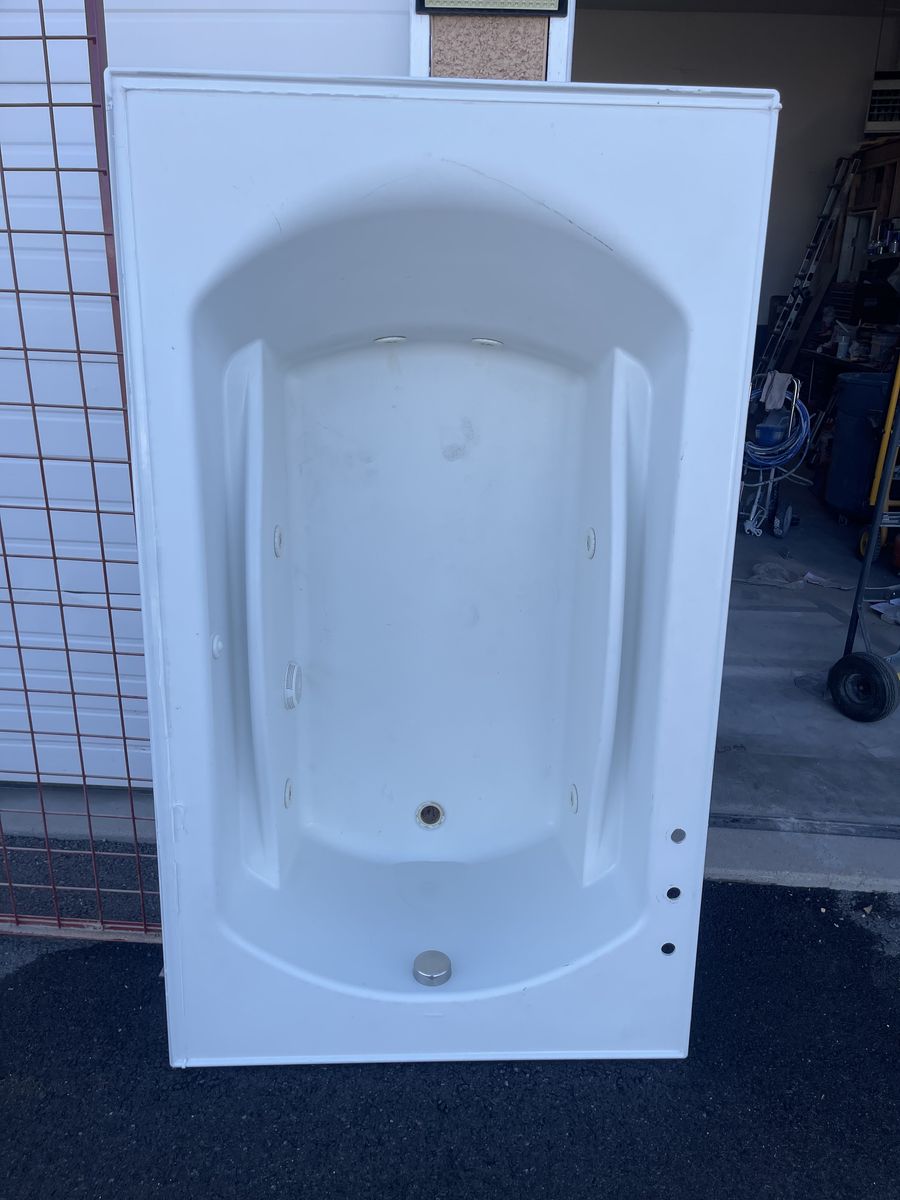 White Whirlpool Jetted Bathtub Tub Marathon Pump Motor