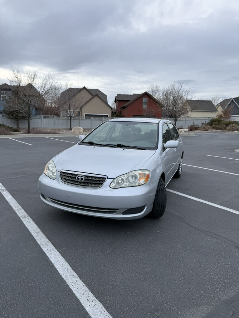 2006 TOYOTA COROLLA LE