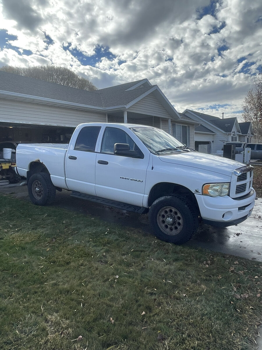2003 DODGE RAM 2500 SLT