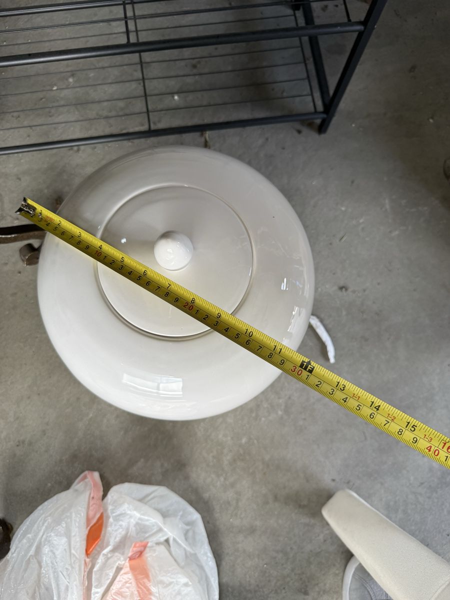 Main image 6
