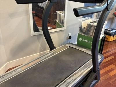 NordicTrack Commercial X11i Incline Trainer Treadmill - Excellent Condition