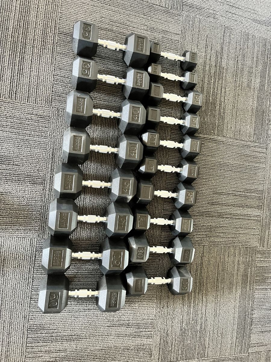 Dumbbell Set 10lbs-50lbs Rubber Hex Increments of 5 lbs