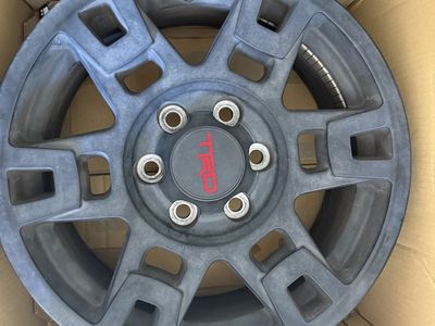 TRD Pro 4Runner Wheels 17" (Used)
