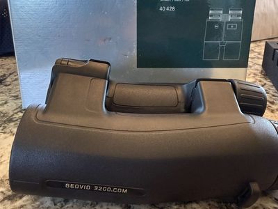 Leica 10x42 3200.com laser range finder binocular