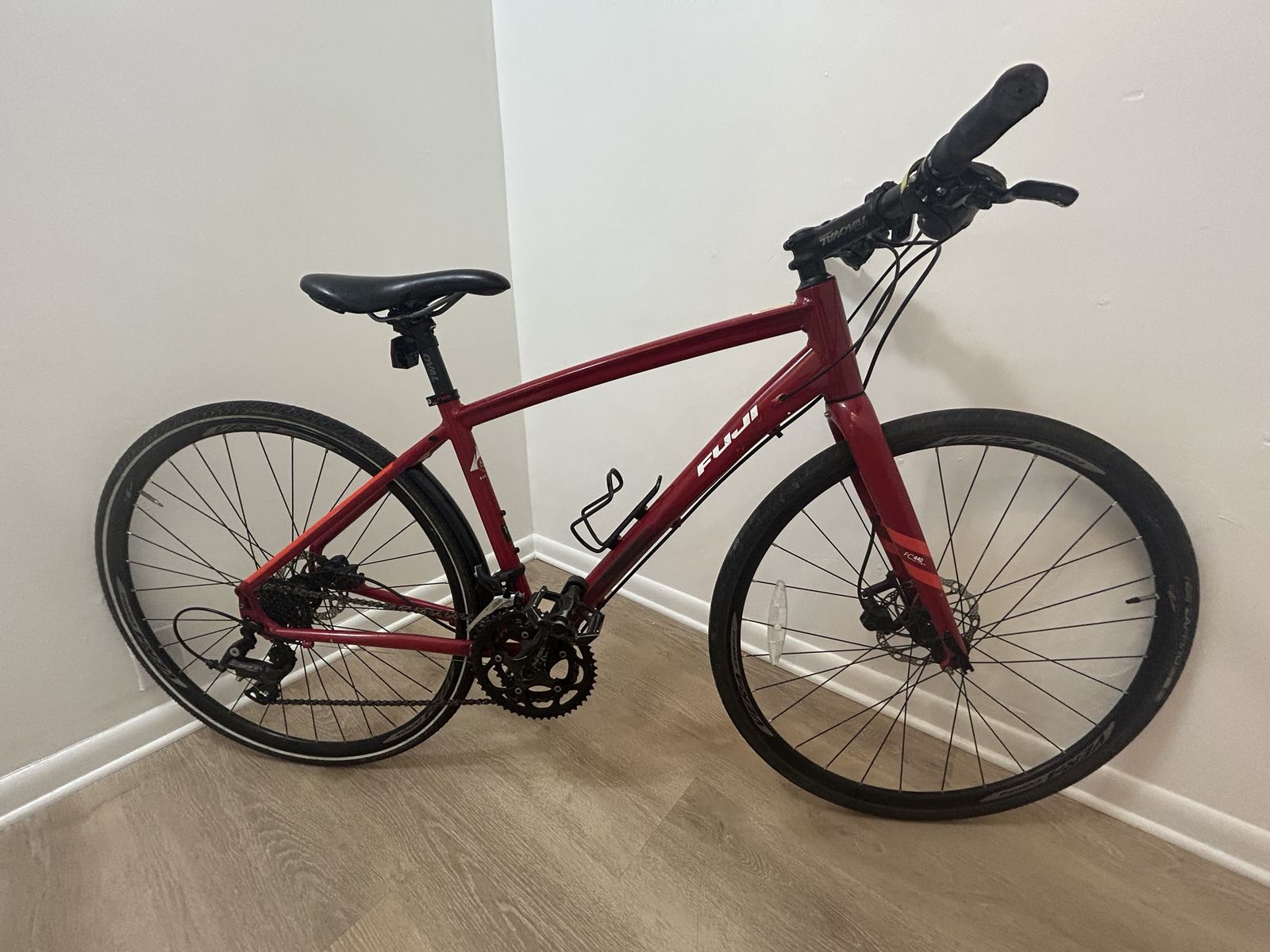 Fuji Absolute - Road Bike