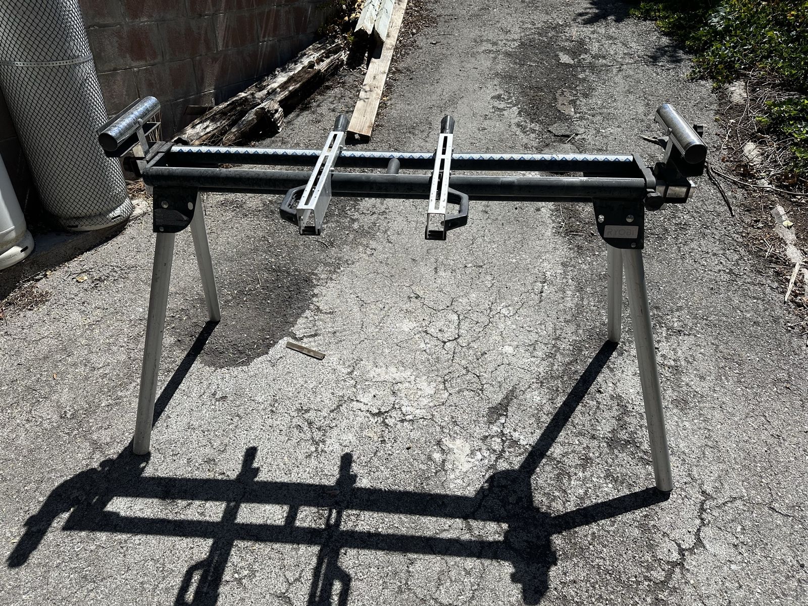 Miter Saw Stand
