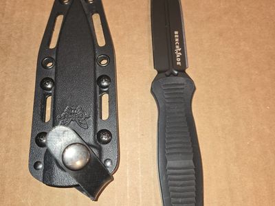 Benchmade Infidel fixed blade