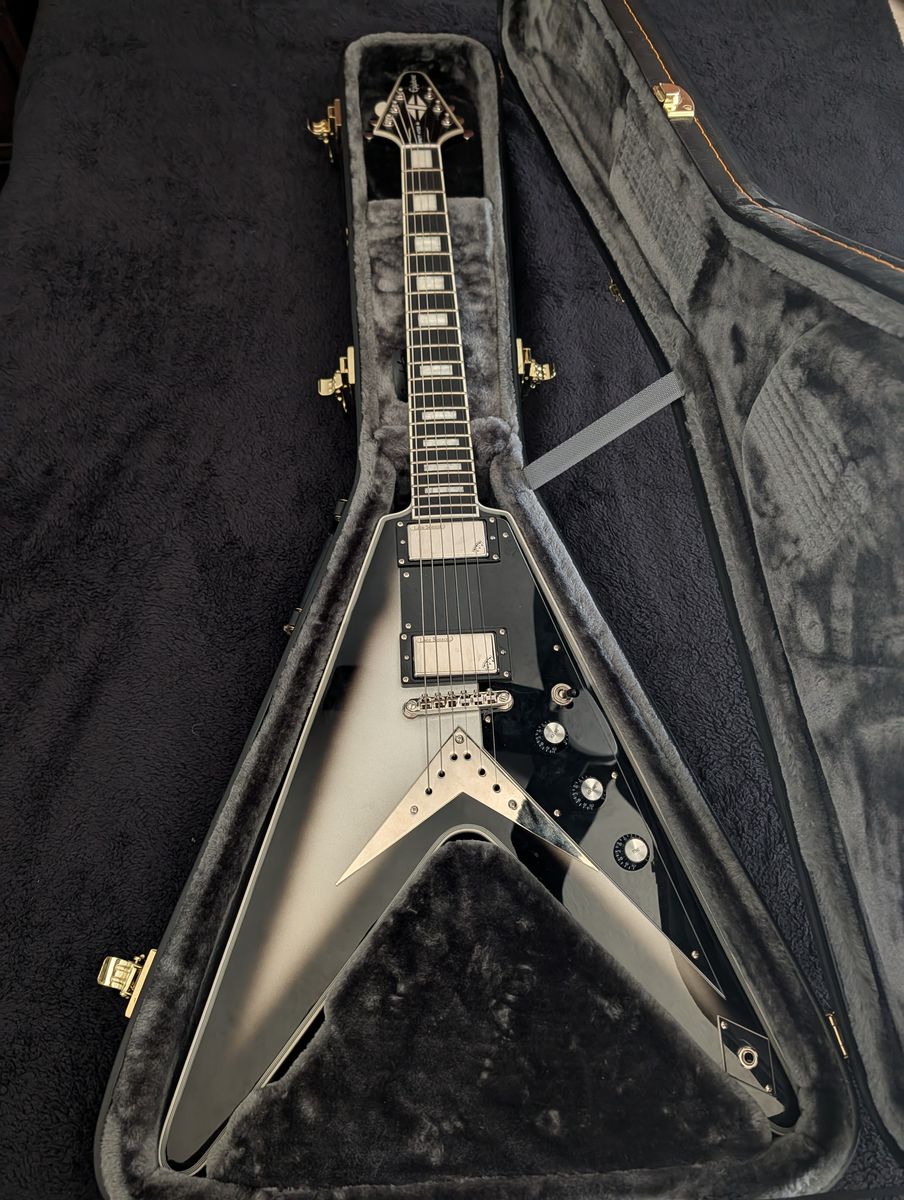 Epiphone Flying V Brent Hinds Signature Custom
