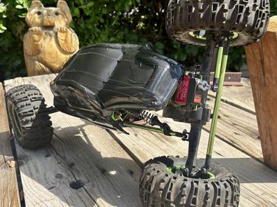 1/8 Scale Exceed RC Mad Torque 4x4 Crawler – RTR Project / Runner