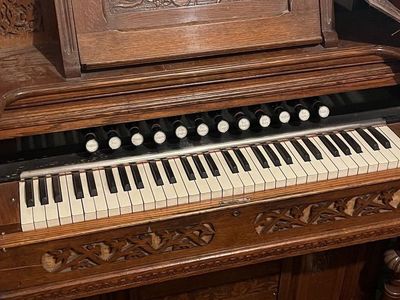 Pump Organ