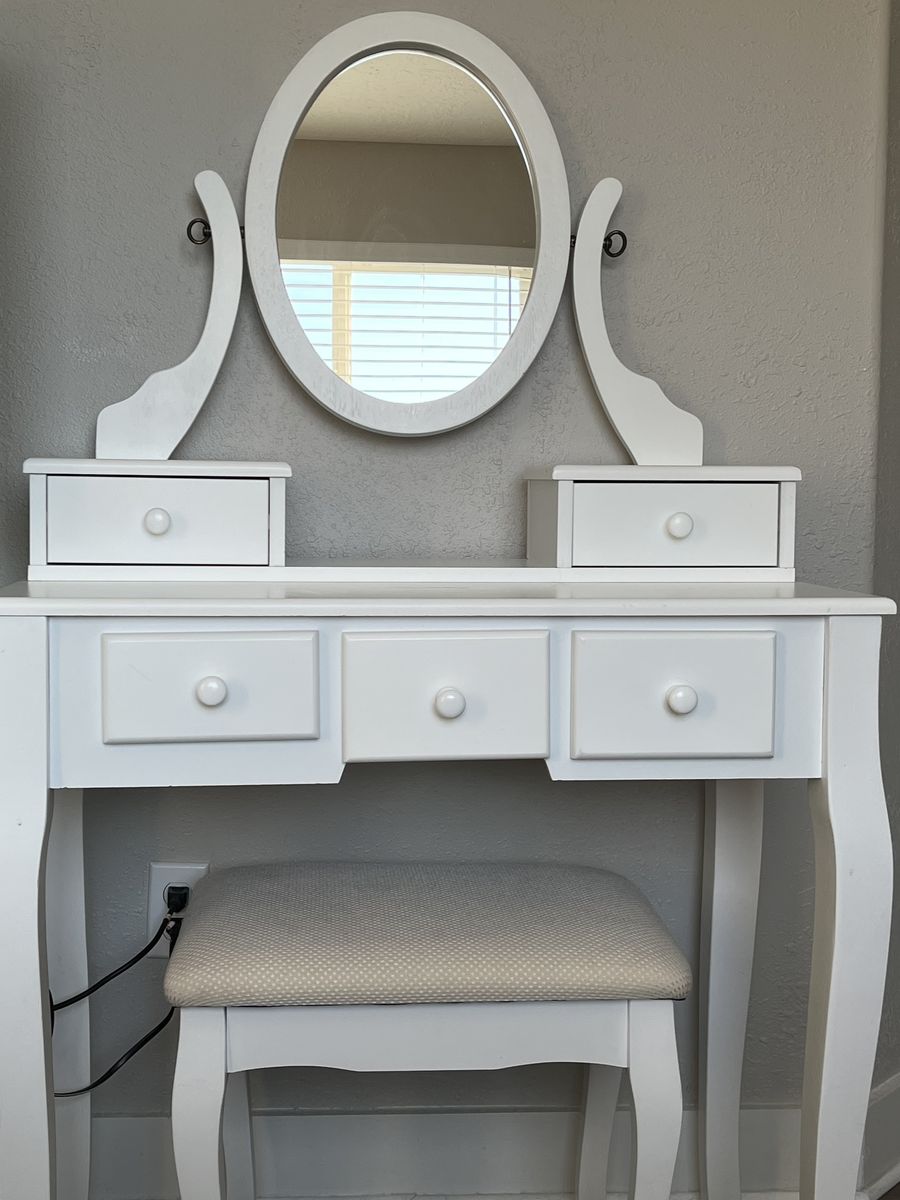 $25 Small Vanity and Stool