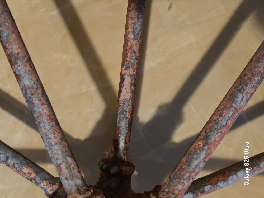 Main image 6