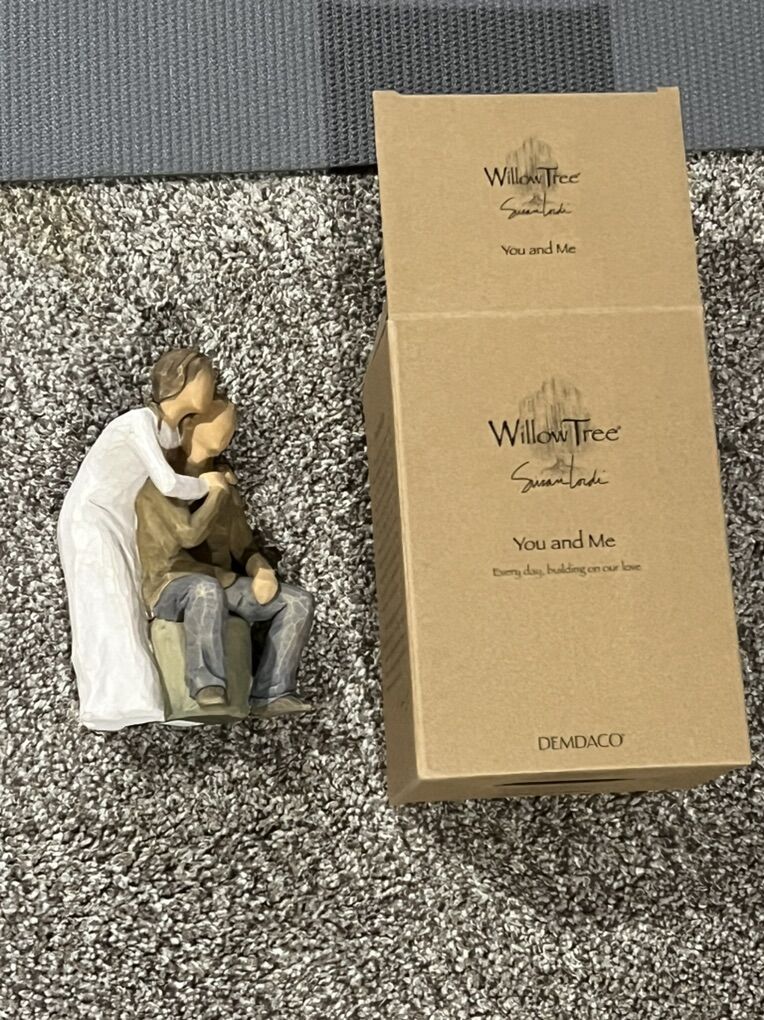 Willow tree sculpture