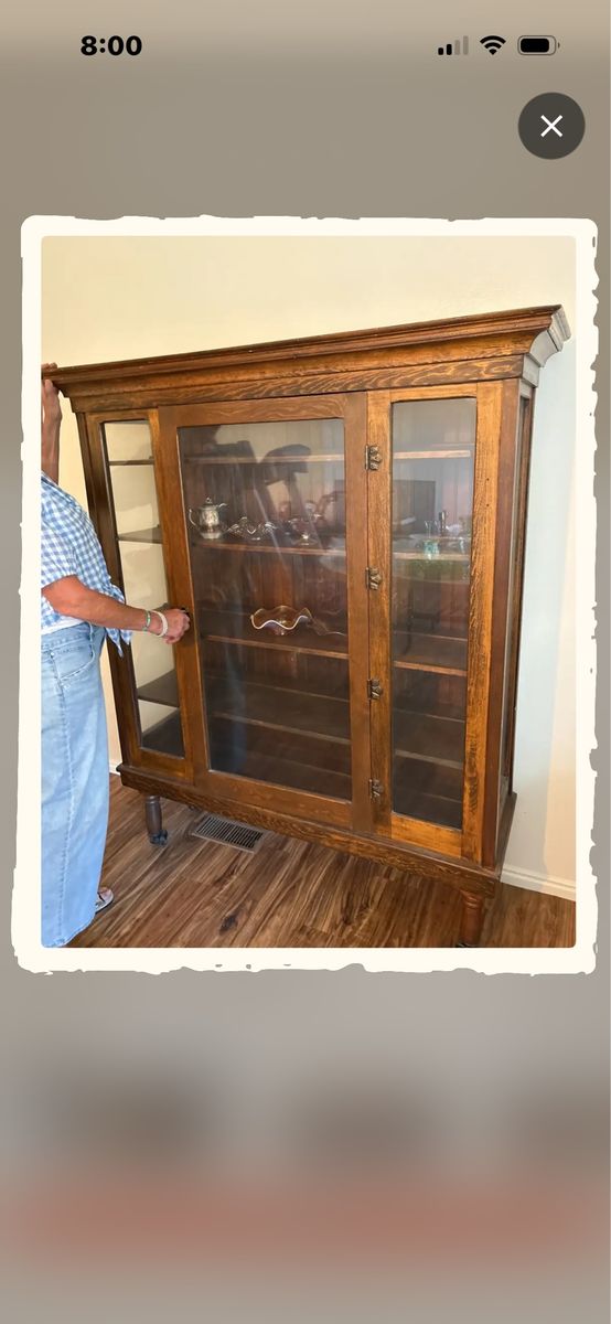 Antique American Golden Oak Display Curio Cabinet - Late 19th/Early 20th Century