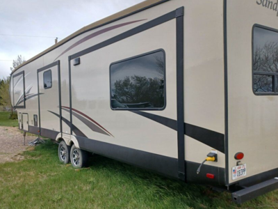 Forest River Sandpiper travel trailer