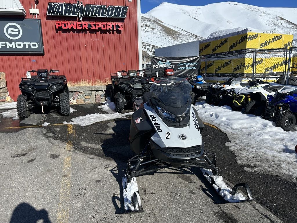 2022 Ski-Doo Backcountry™ Sport Rotax® 600 EFI Cobra 1.35