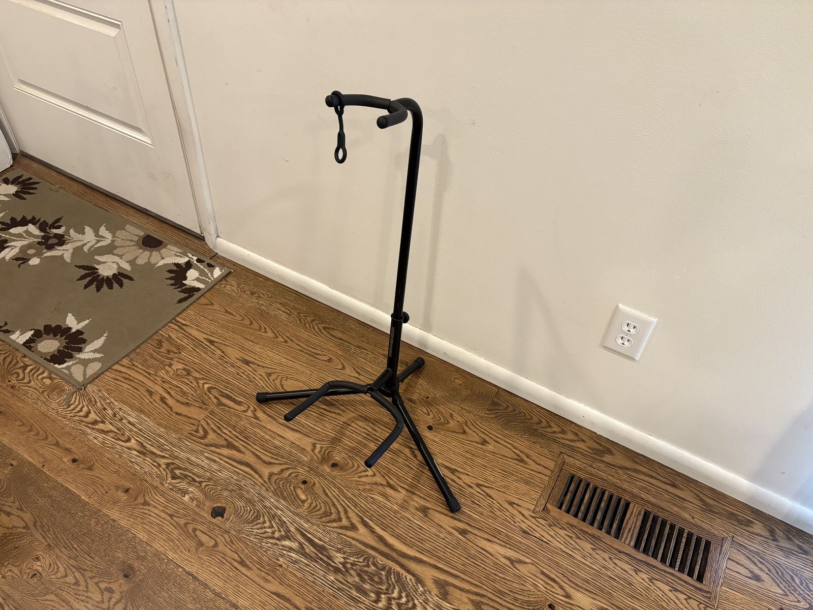 Gator Frameworks Guitar Stand