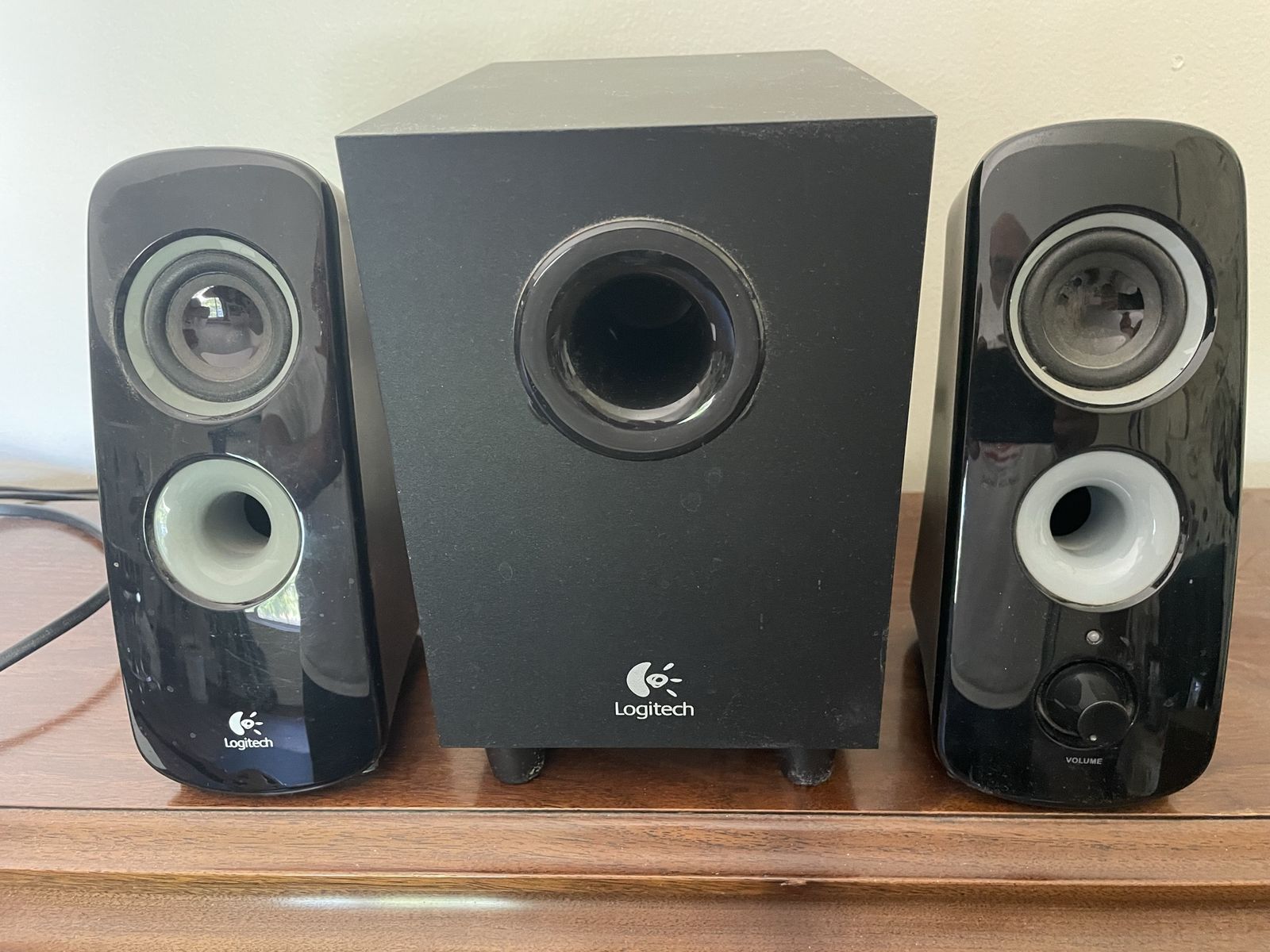 Logitech Speaker System
