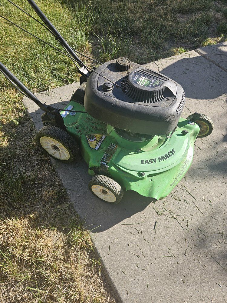 Lawn-Boy 2-Stroke SilverPro DuraForce 6.5 HP Easy Mulch Lawn Mower