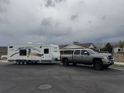 2005 gear box toy hauler 30ft