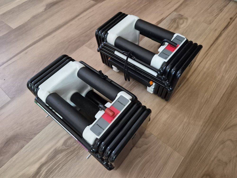 PowerBlock USA Elite (5-50 lbs) Adjustable Dumbbells with (4) Adder Weights. Excellent Conditions!