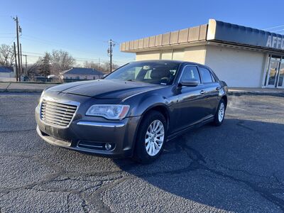 2013 CHRYSLER 300 Motown