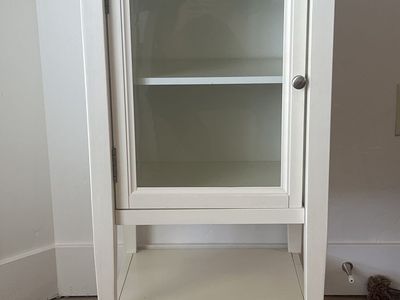 White Cabinet