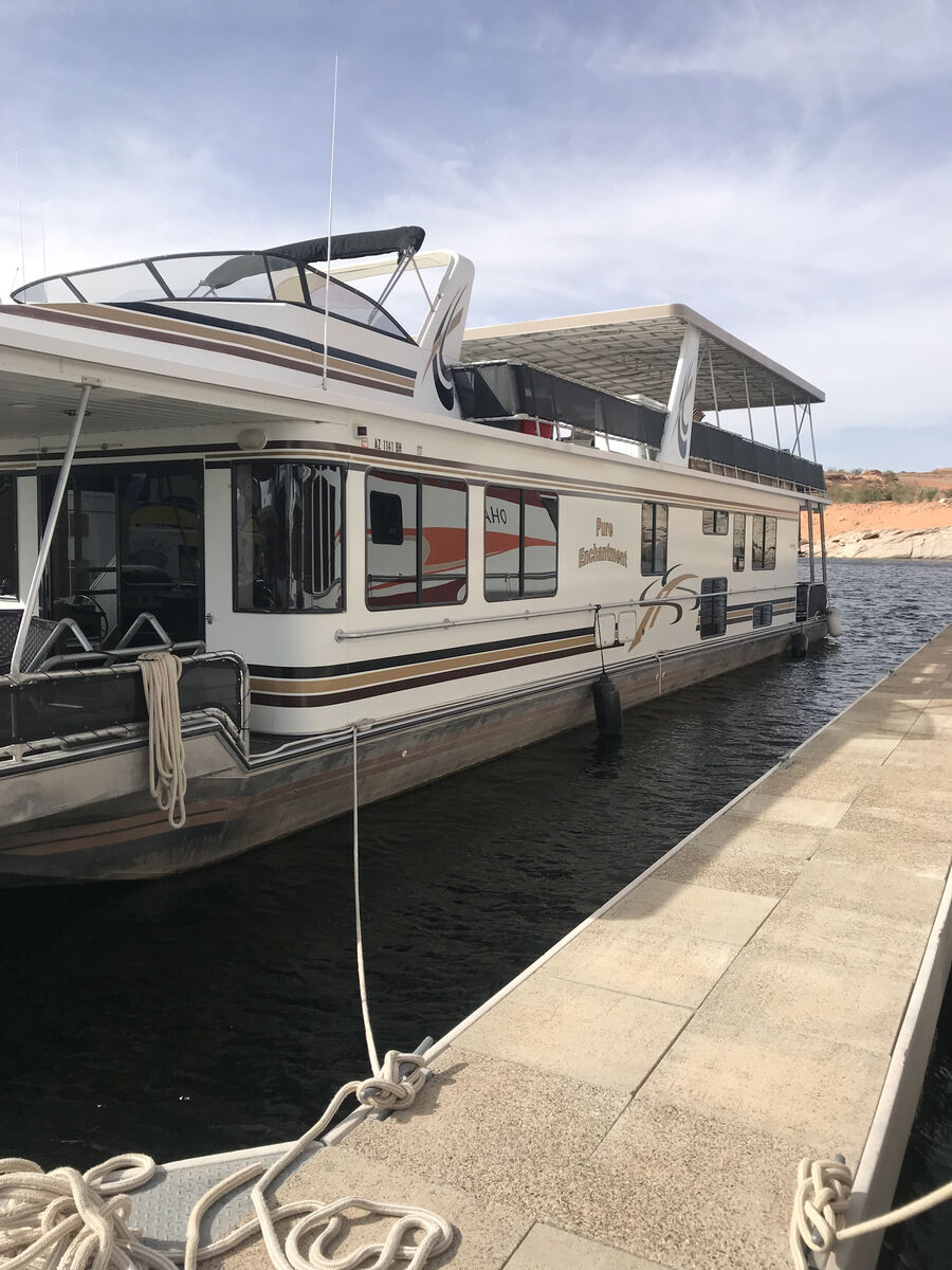 2000 Stardust 70 x16' One Weeks "Pure Enchantment" Antelope Point Marina