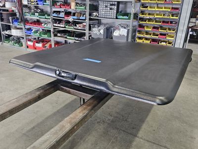 UnderCover Elite Tonneau Cover 2014-2018 Chevy 6'6 Bed