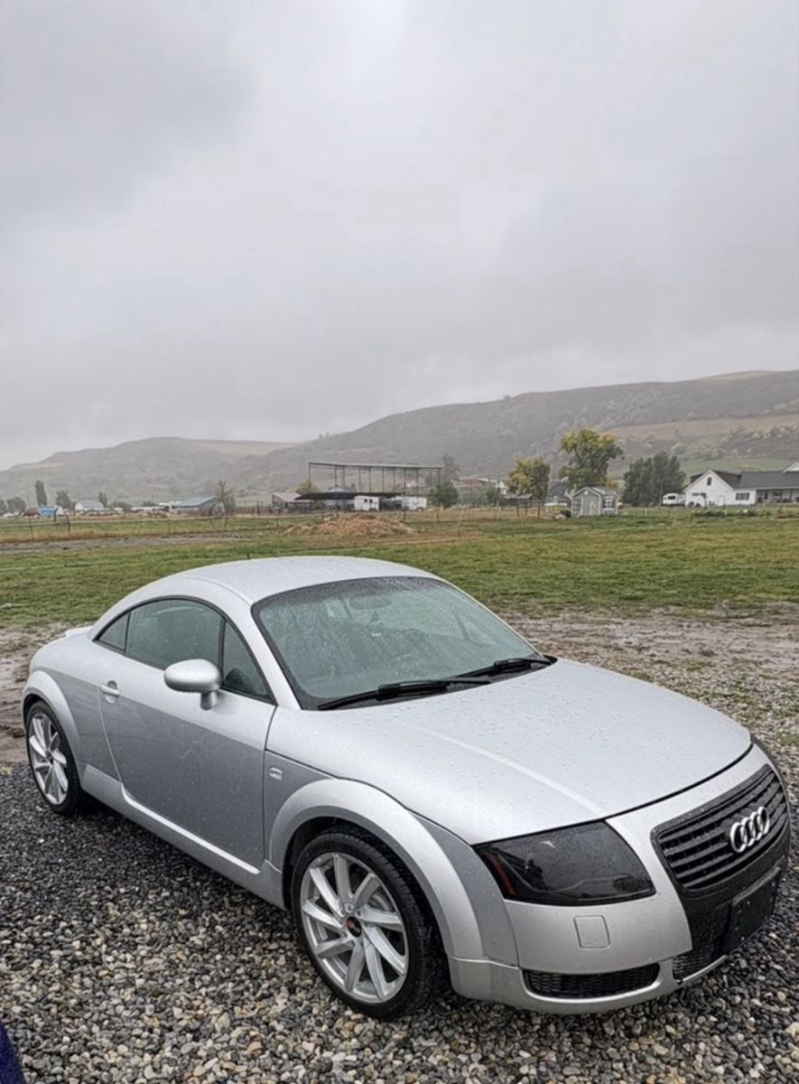 2001 AUDI TT quattro