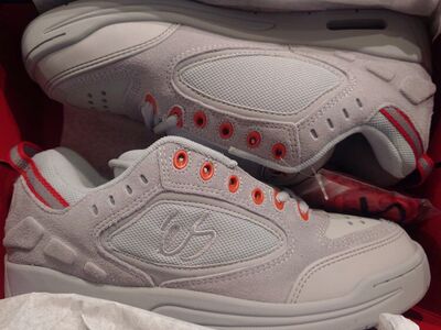 es Ronnie Creager skate shoe for sale size 10