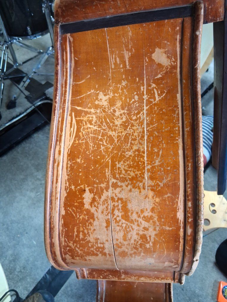 Main image 10