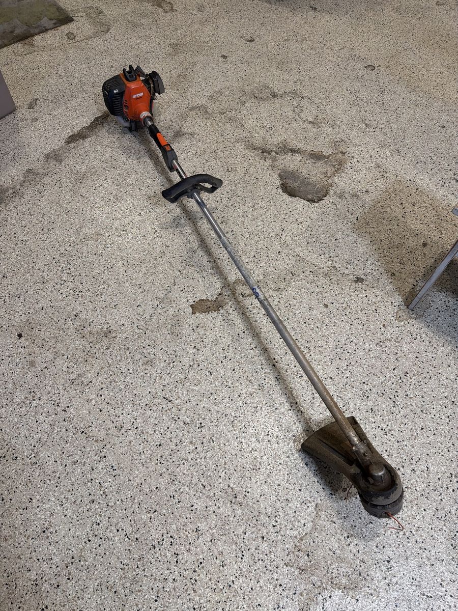 ECHO SRM-230 Gas-Powered Straight Shaft String Trimmer Weed Wacker