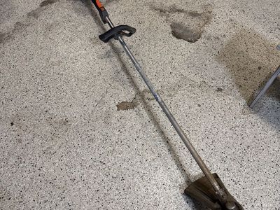 ECHO SRM-230 Gas-Powered Straight Shaft String Trimmer Weed Wacker
