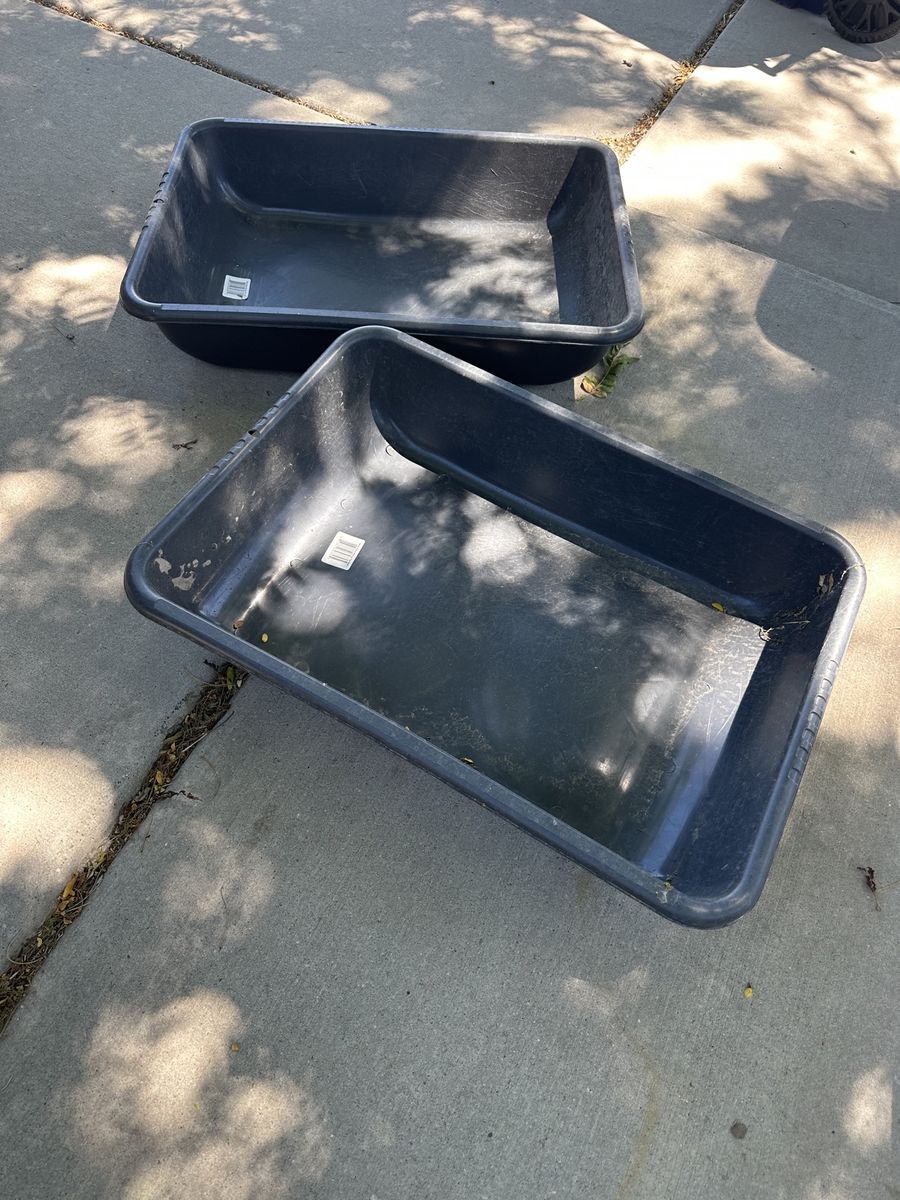 Medium mixing tub (cement, etc)
