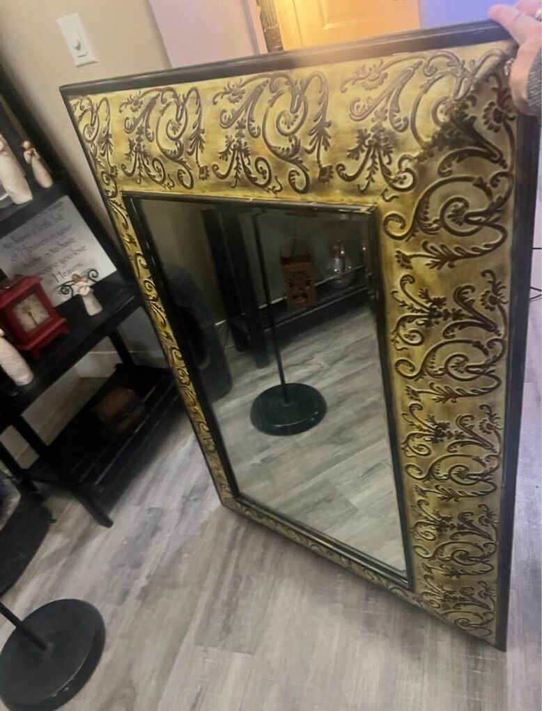 Decorative Mirror
