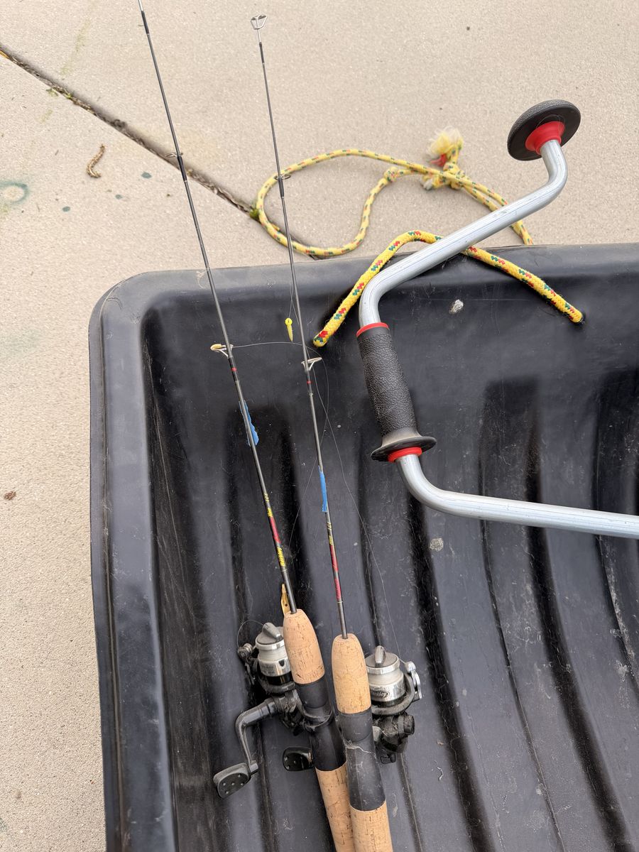 Ice Fishing Kit